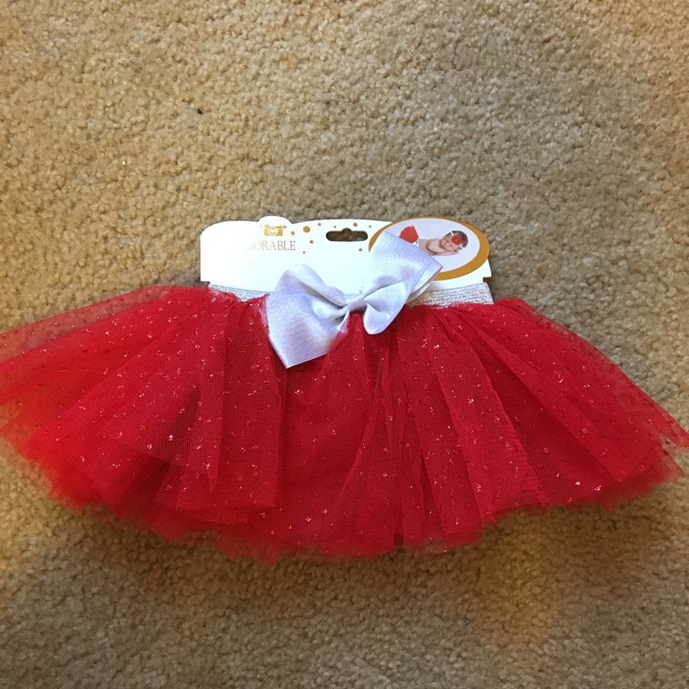 3/$12 NWT Newborn Red Glitter Skirt